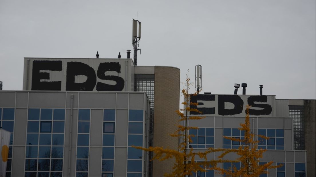 Gebouwen beklad met letters EDS