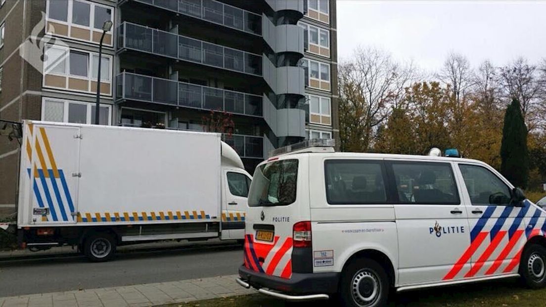 Politie ontmantelt hennepkwekerijen in flat