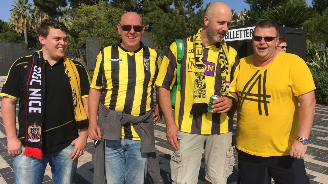De fans van Vitesse reizen na Nice nu naar Waregem