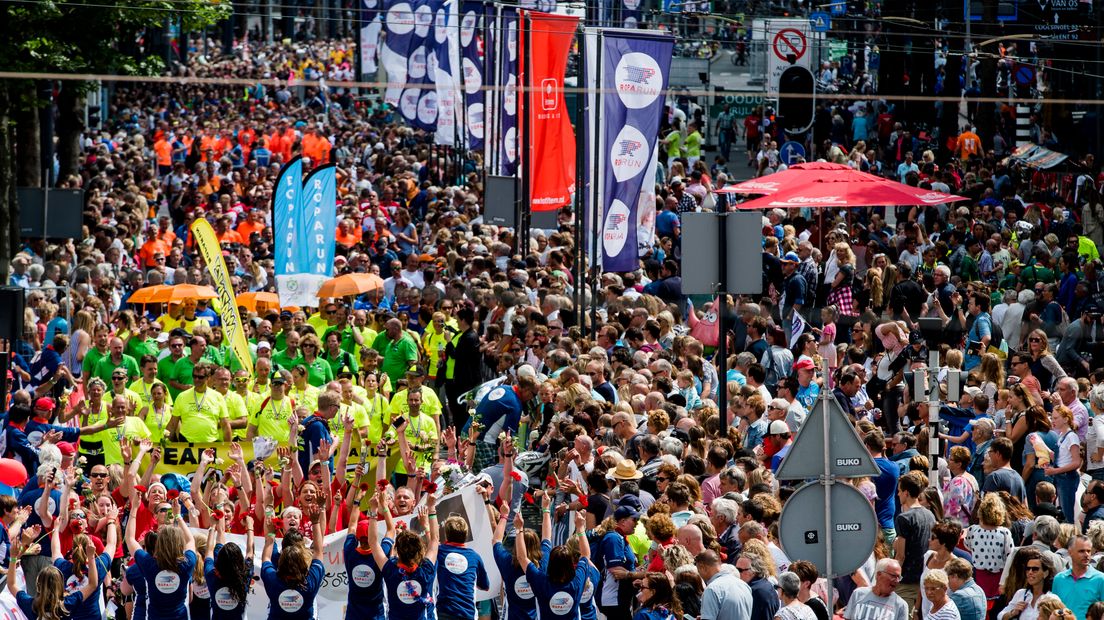 De deelnemers finishten in Rotterdam (Rechten: ANP)