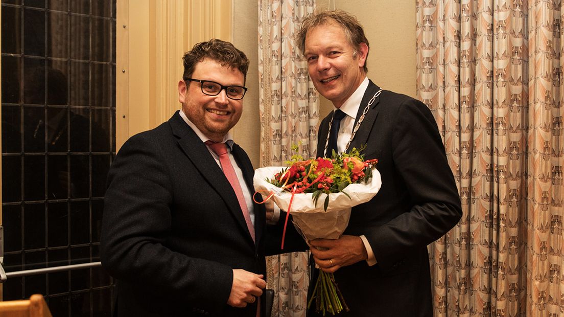 Felicitaties voor burgemeester Röell.