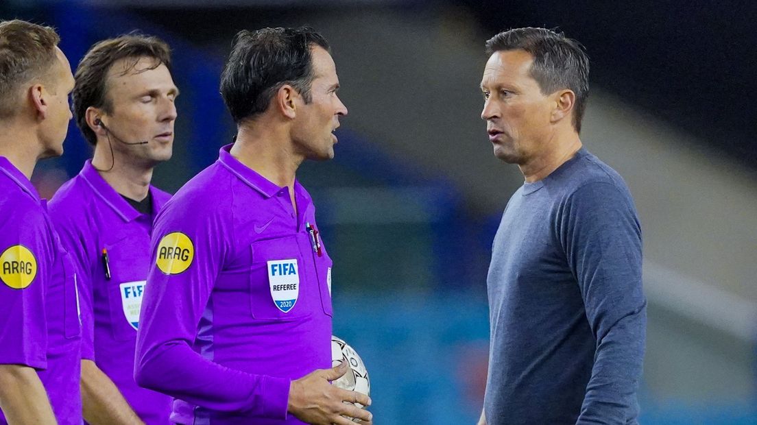 Nijhuis en Schmidt na Vitesse - PSV