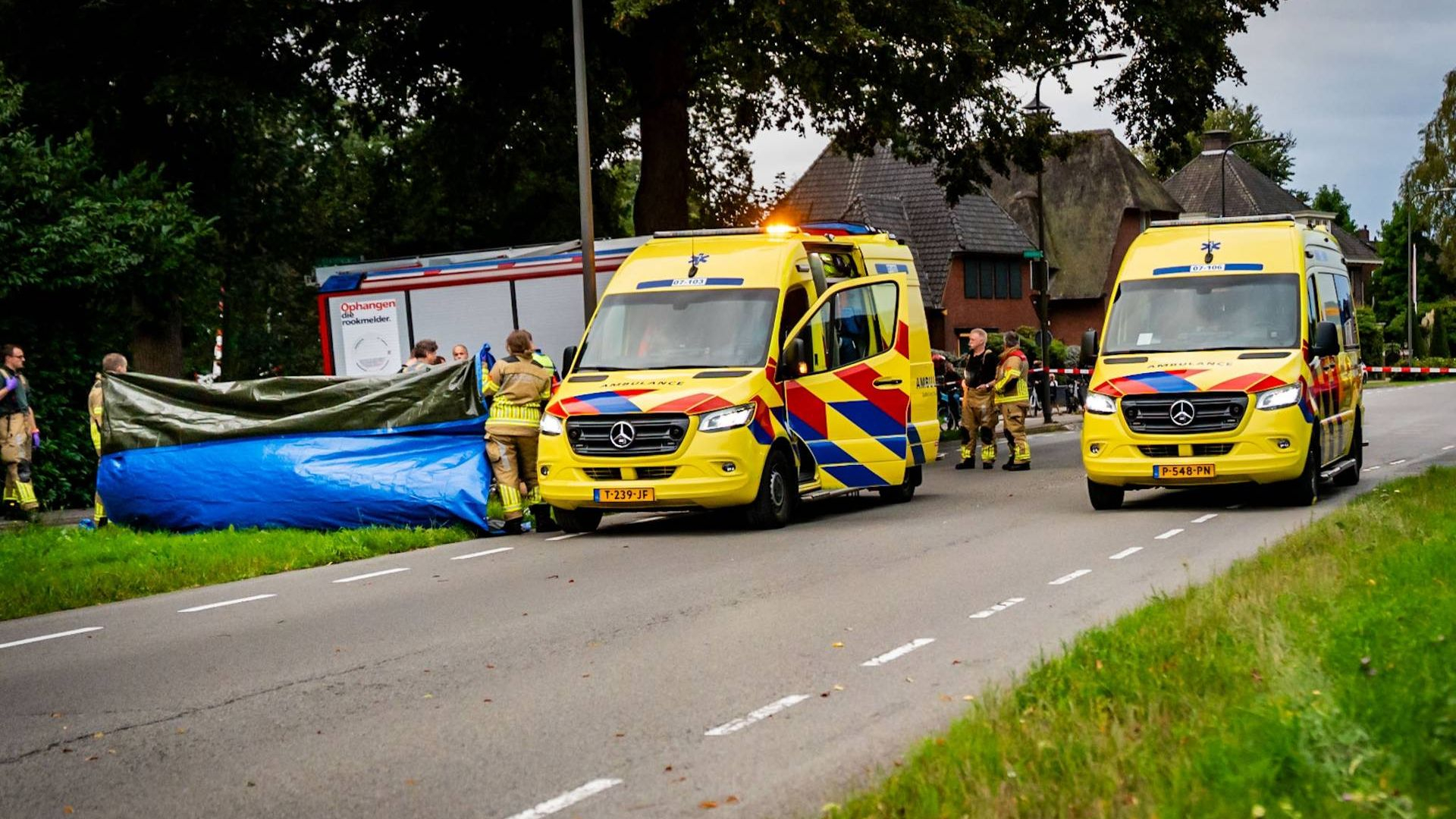 Fataal ongeluk • honderd aanhoudingen