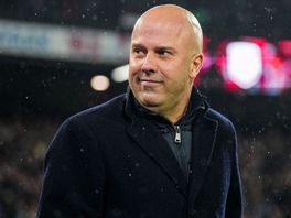 Feyenoord wint zelden in Amsterdam, maar dat deert Arne Slot niet: 'Ik kijk naar onze positie op de ranglijst'