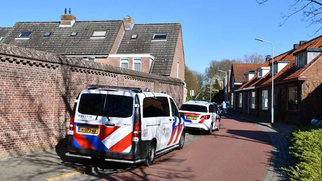 Overleden persoon gevonden in Middelburgse woning, politie doet onderzoek