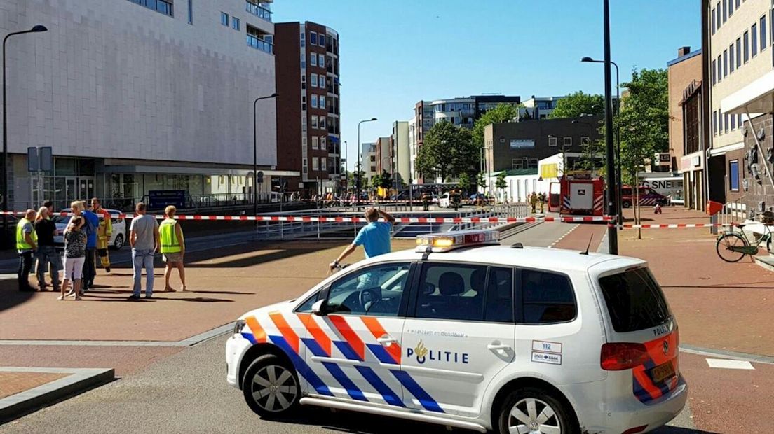 Boulevard afgezet, publiek op afstand