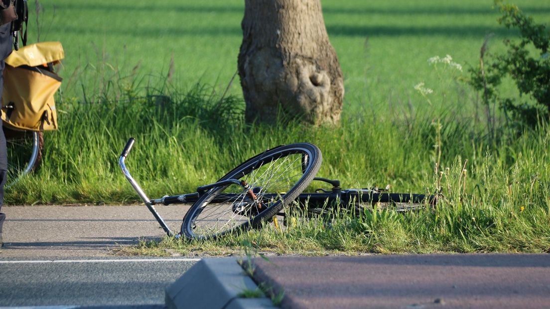 Fietser gewond na botsing met auto