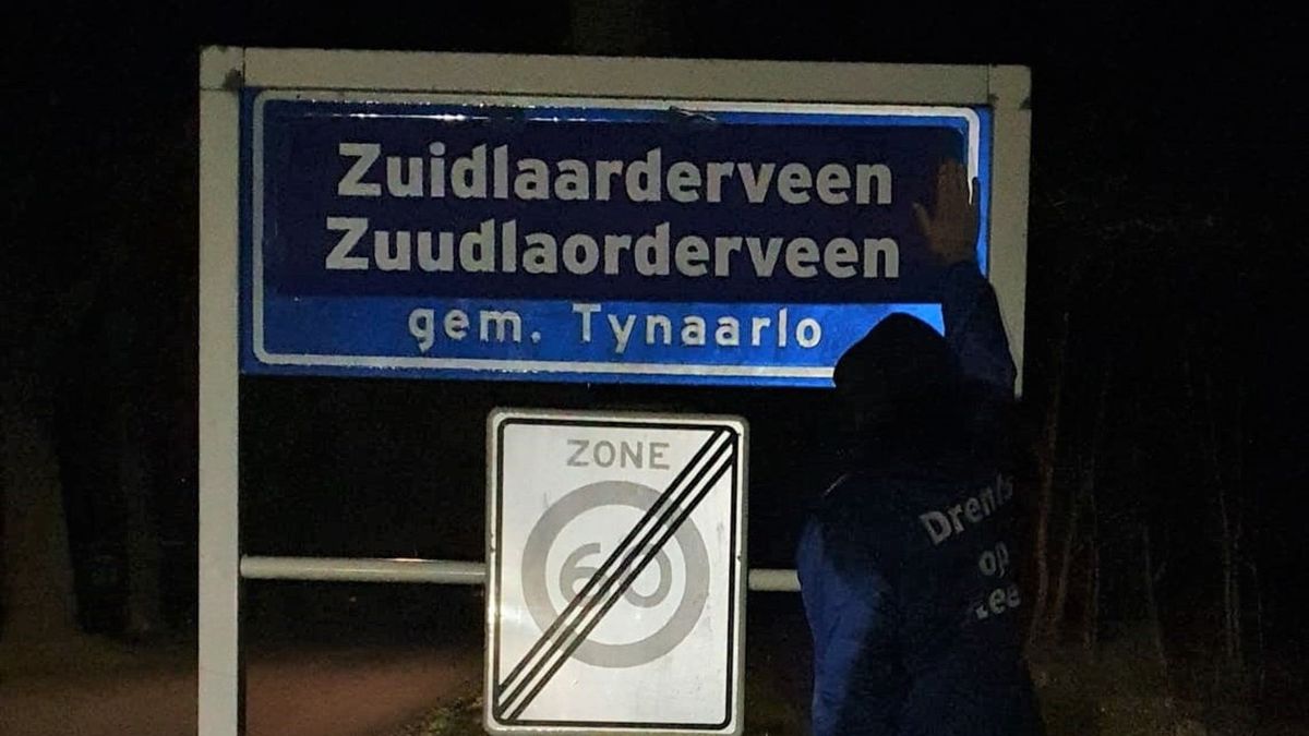 Drentse plaatsnaamborden opgehangen in Tynaarlo