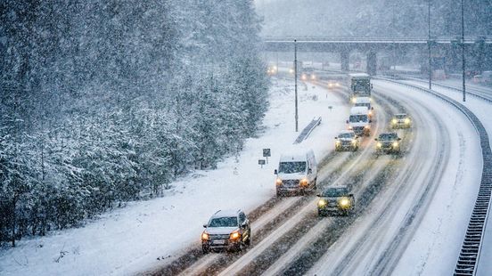 KNMI geeft code oranje af vanwege sneeuw
