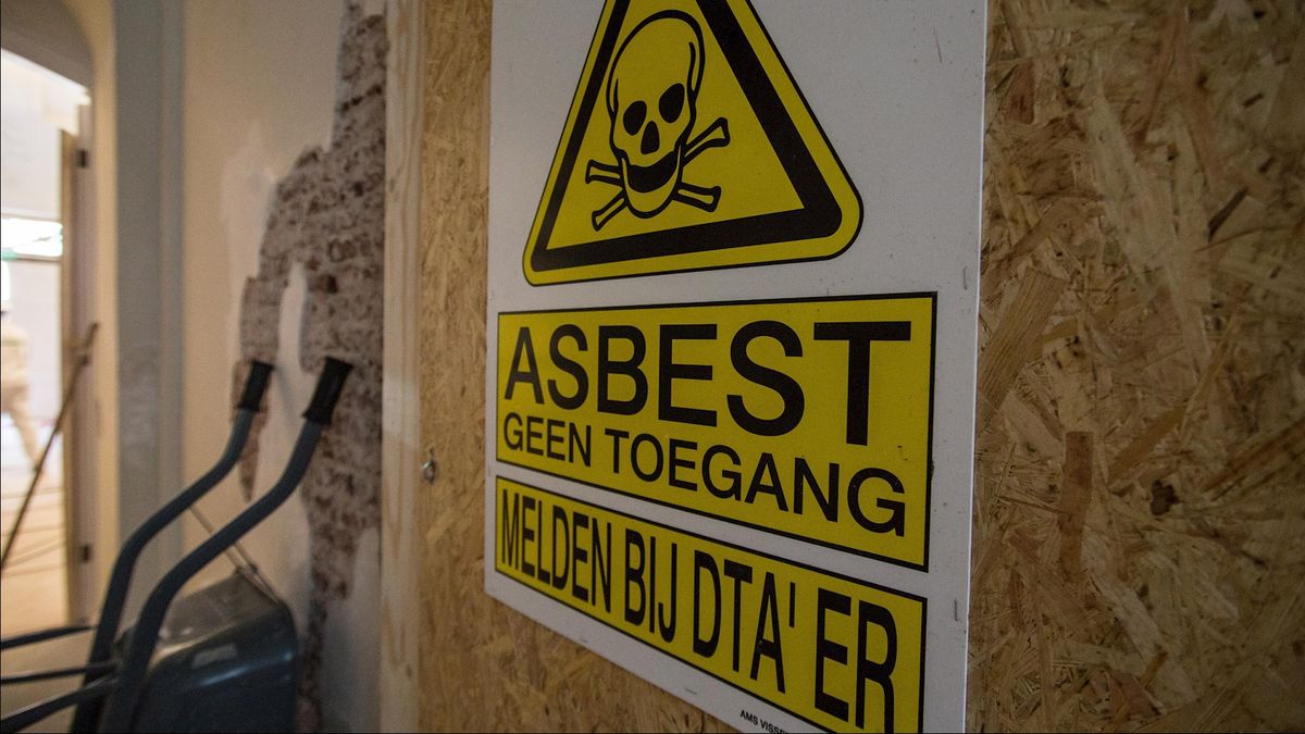 Rechtbank legt asbestsaneerder uit Okkenbroek beroepsverbod op