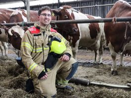 In een split second van koeien melken naar branden blussen: Dirk is boer én brandweerman
