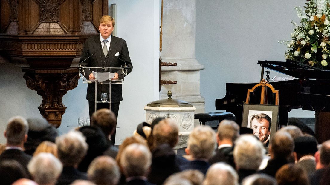 Koning Willem-Alexander herdenkt zijn broer