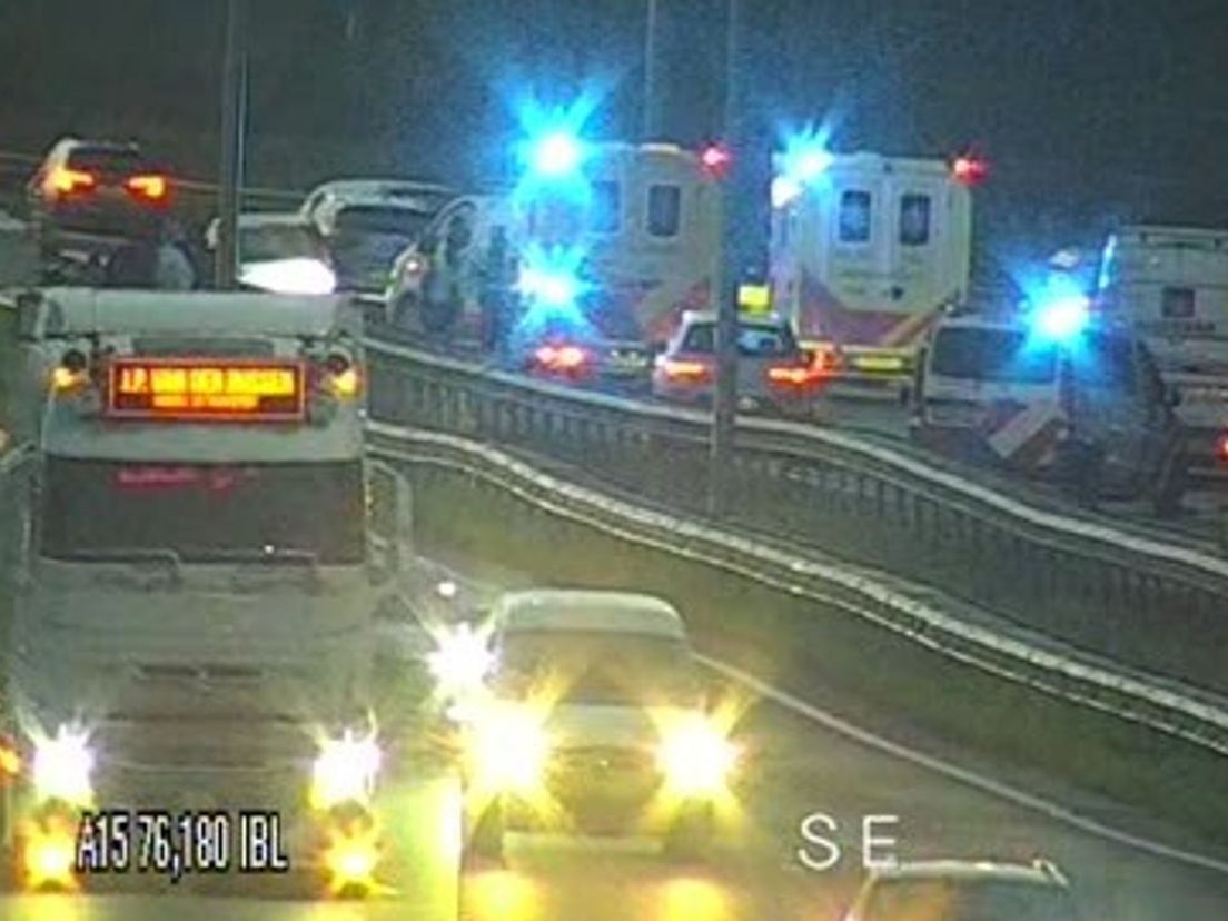 De A15 bij Papendrecht was richting Gorinchem dicht.