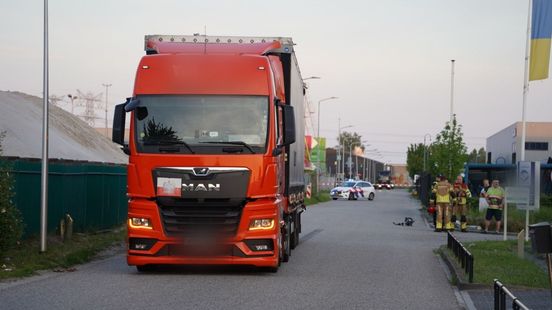 Kindje zwaargewond bij aanrijding met vrachtwagen in Hasselt Nieuws