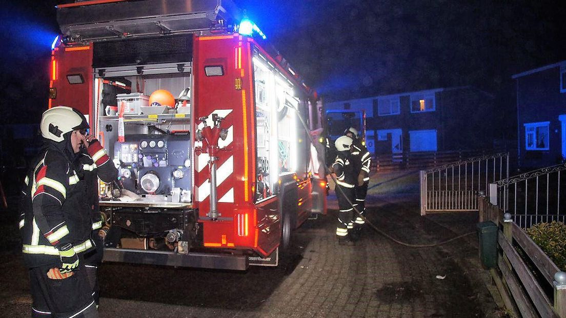De brandweer van Emmer-Compascuum in actie (Rechten: Van Oost Media)