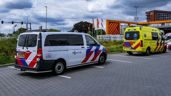 Fatbikers gaan ervandoor na ongeval Enschede, vrouw gewond. Fatbikers gaan ervandoor na ongeval Enschede, vrouw gewond.