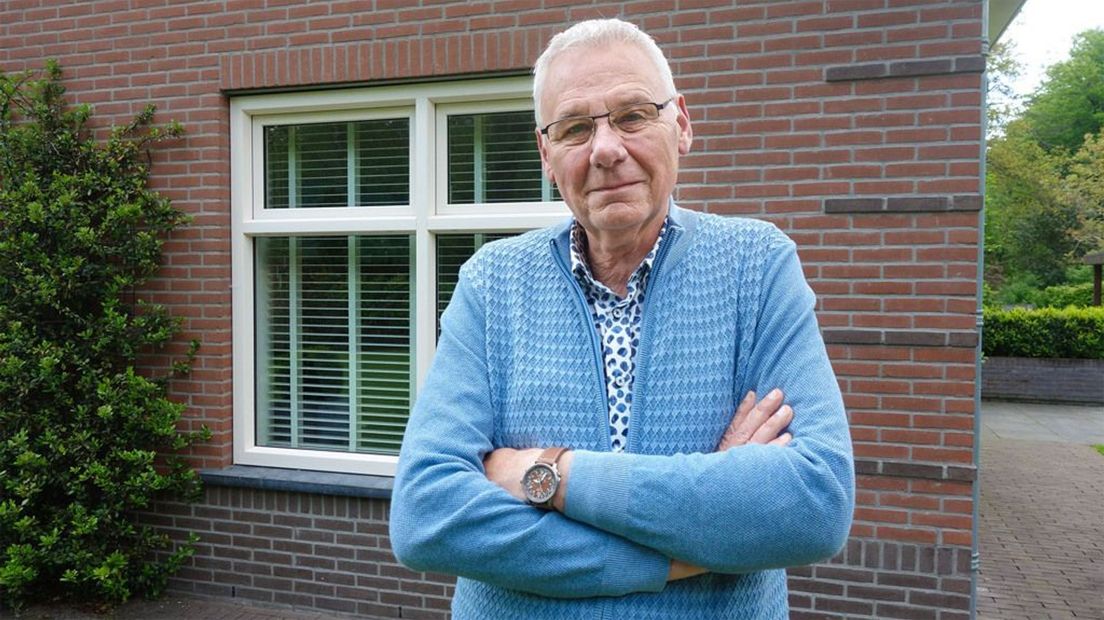 Jan de Hoop voelt zich helemaal thuis in Radio Kootwijk.