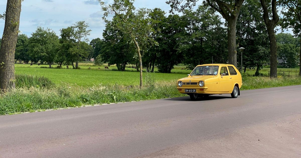 Eric drives a classic three-wheeler: 'You can take it on the highway'