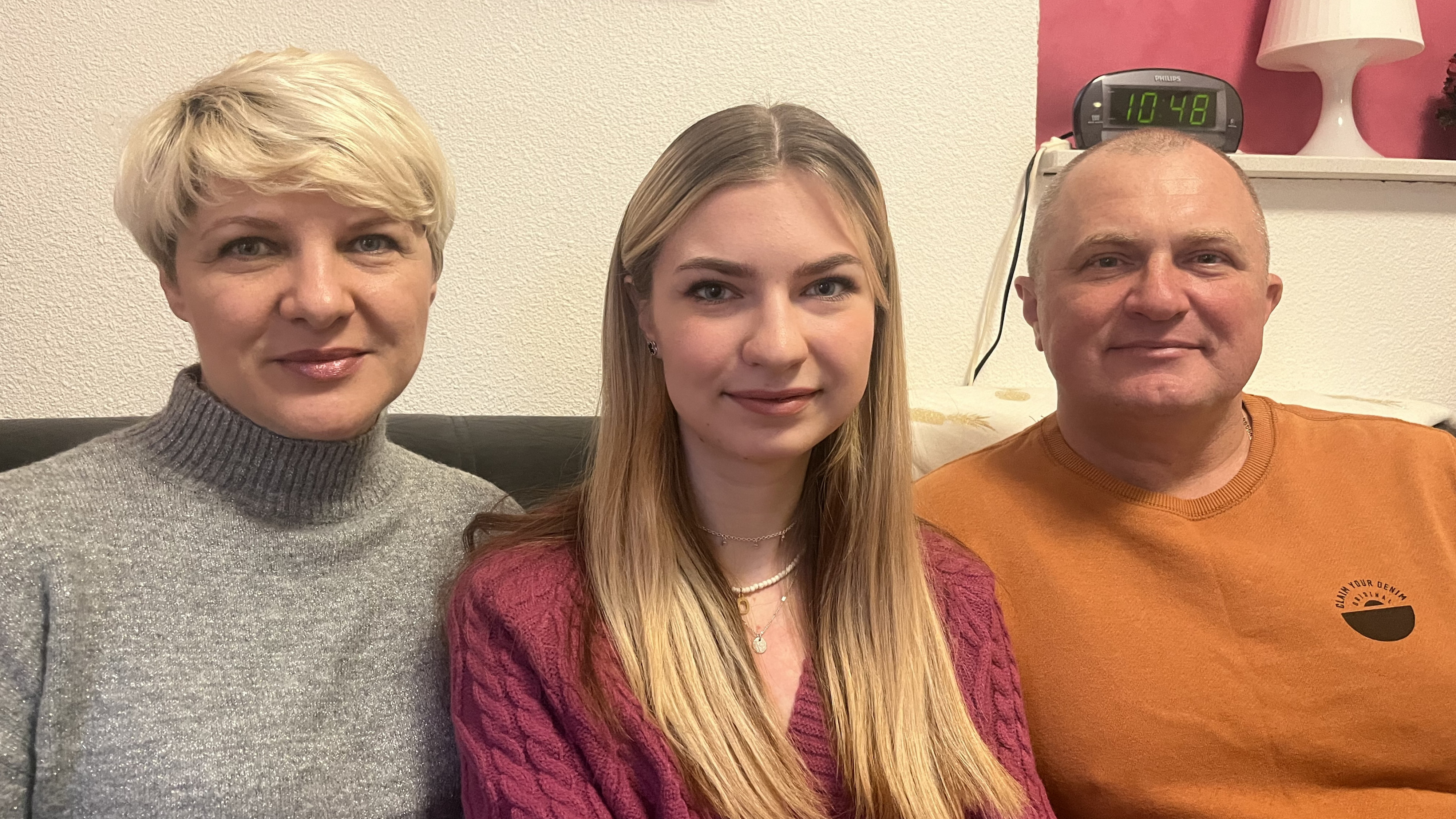 Moeder Svitlana, Dariia zelf en vader Andriy