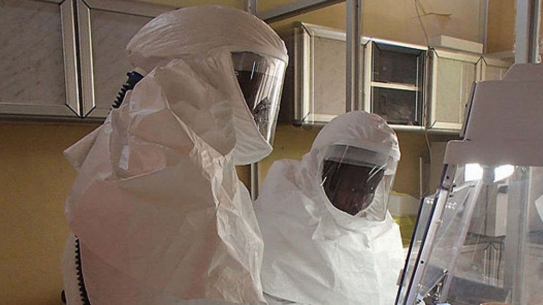Bekaf zijn ze, de medewerkers van het Radboudumc die de van ebola verdachte patiënt uit Eindhoven hebben verpleegd.