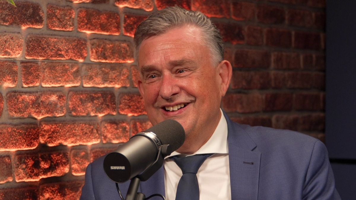Gouverneur Roemer uit kritiek op ministerie bij opvang asielzoekers in Bergen