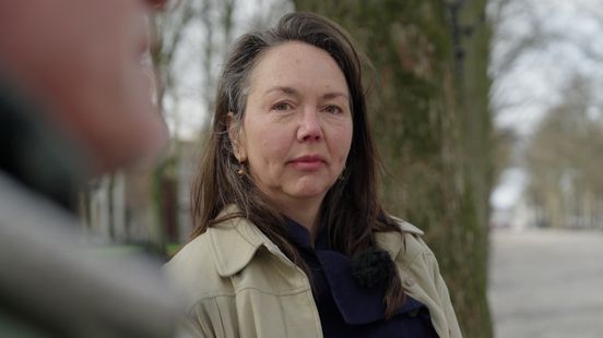 Jonkvrouw Elena ontdekt familiebanden met slavernij: 'Mijn voorvader beheerde een plantage' Home
