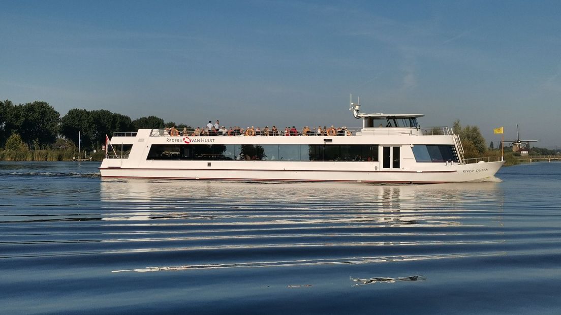 De rondvaartboten waren al vroeg op het water