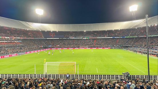 Bestuur De Kuip zet aandeelhouders verder onder druk: ‘Licentie is in gevaar’