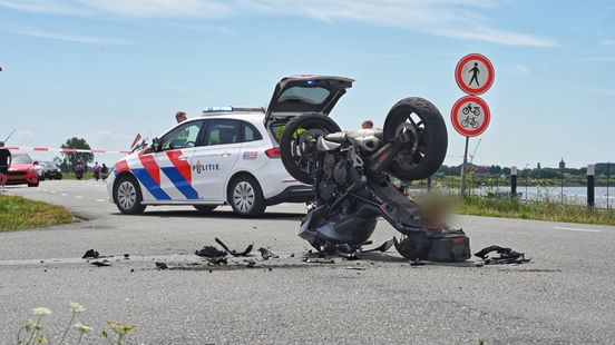 Gewonde bij ongeluk met motor op Lekdijk Oost Home