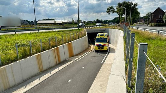 Klachten over onveilige en gladde fietstunnel: provincie en gemeente grijpen in Home
