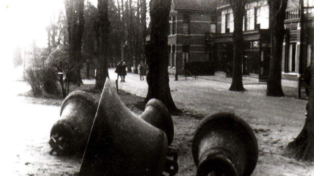 De geroofde klokken in Epe - Collectie-Lohuizerbrink-Epe