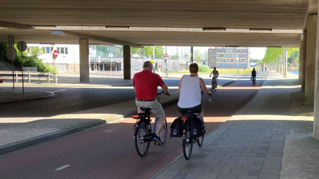 Guus en Johanna Veldhuizen fietsen weer door, nu het nog kan.