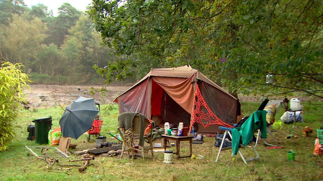 Een van de tenten van de bewoners (Rechten: RTV Drenthe)