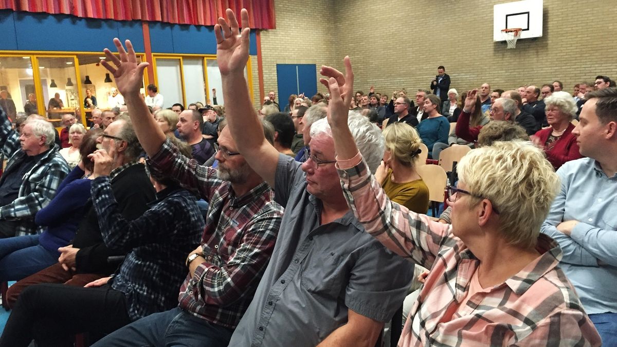 Ruim honderd mensen op bijeenkomst 'Versterking, samen sterker'