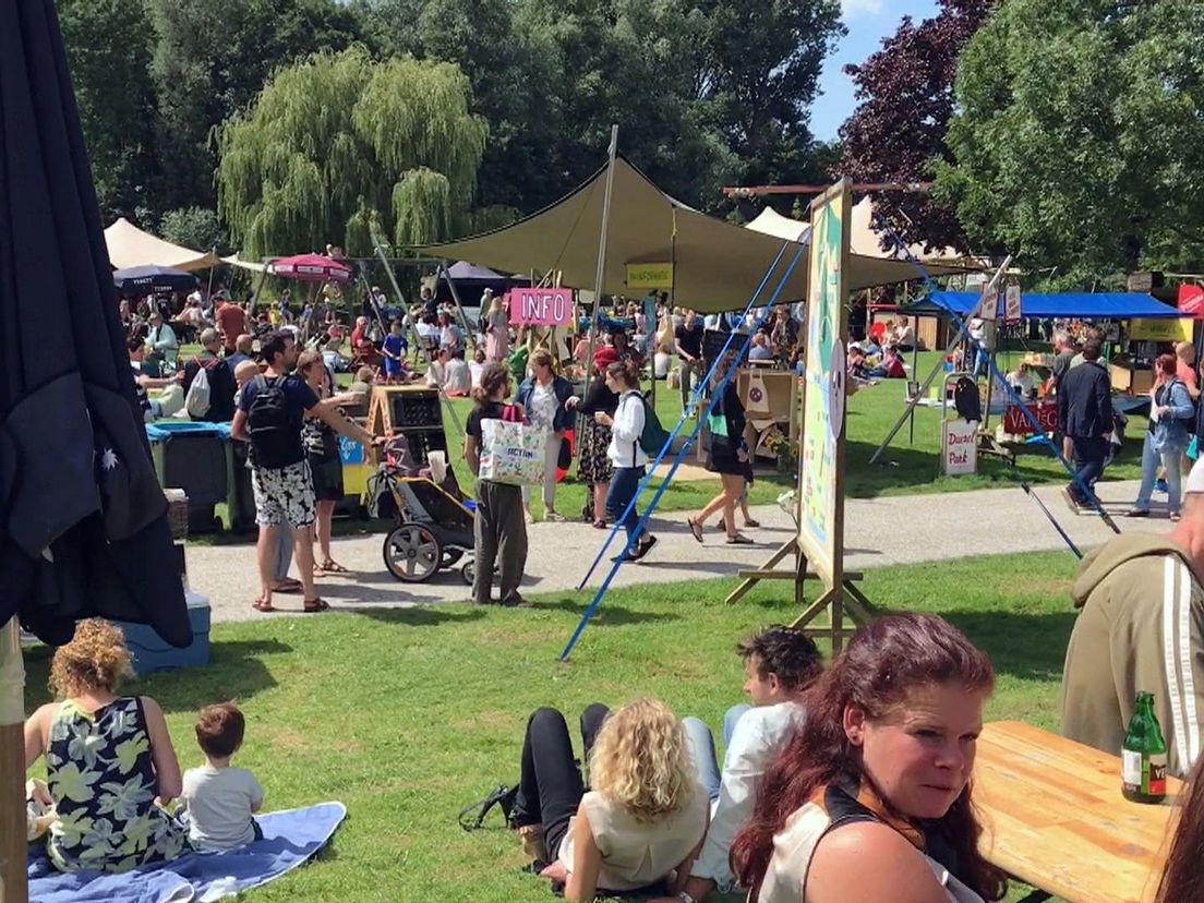 Duizel in het Vroesenpark