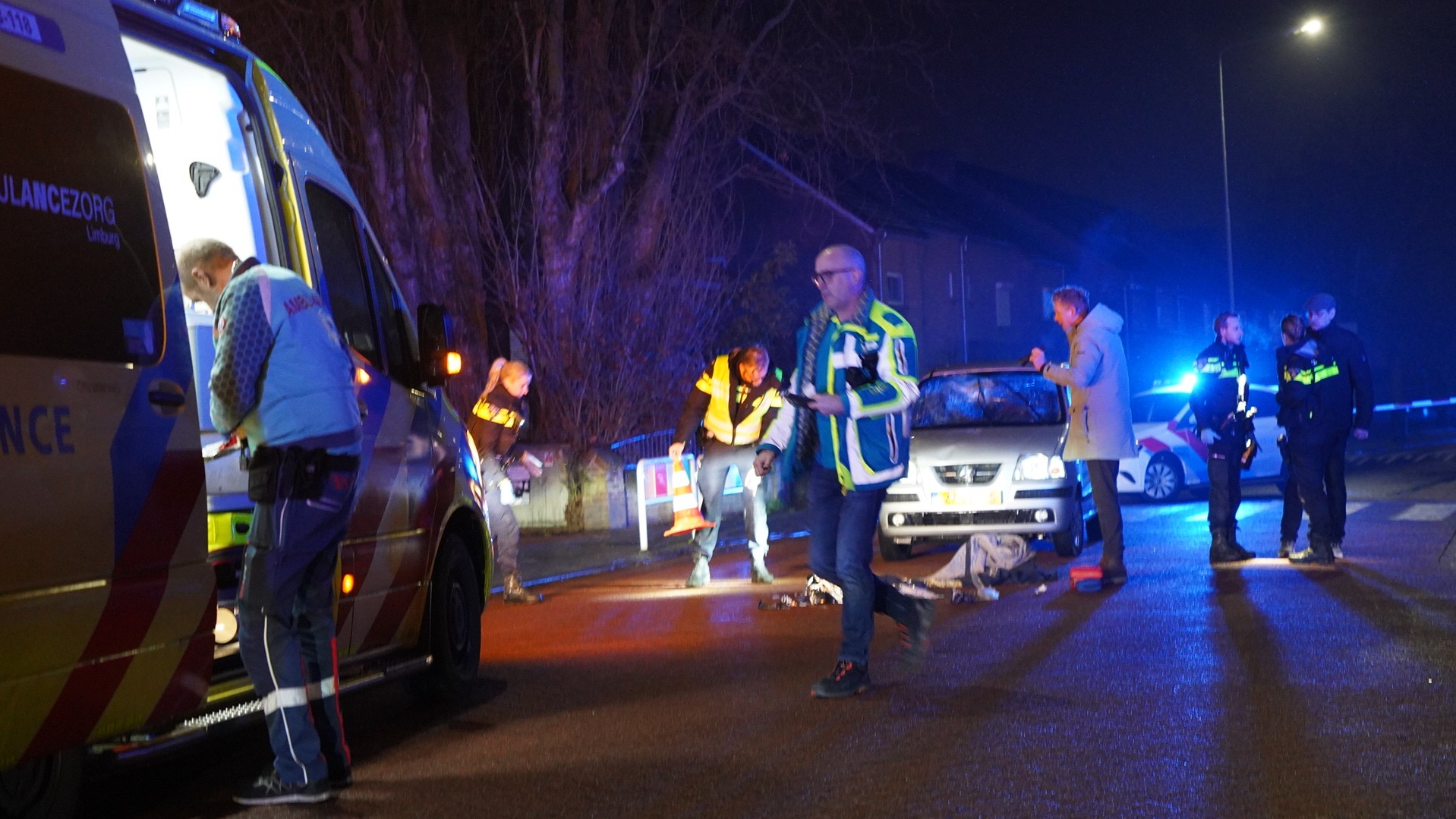 Aangereden voetganger in ziekenhuis overleden.