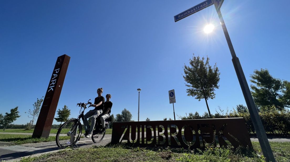 De politie zoekt getuigen van een zedenincident in Park Zuidbroek in Apeldoorn