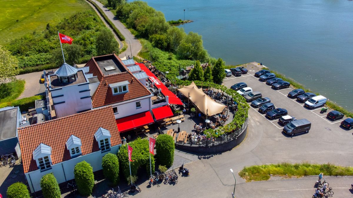 Zon, schaduw, lampjes en goede service: dit zijn de terrastoppers uit Utrecht