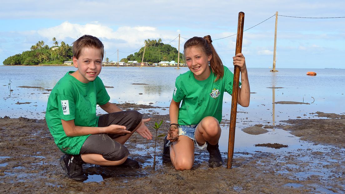 Stella en Simeon zijn op Fiji voor het Wereld Natuur Fonds.