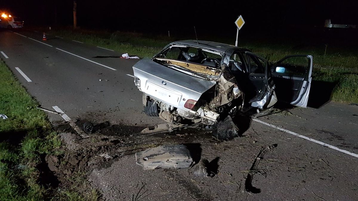 Automobilist (25) uit Megchelen dood door ongeluk in Azewijn