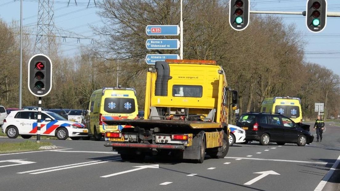 Chaos op de Deldenerstraat bij de oprit naar de A35