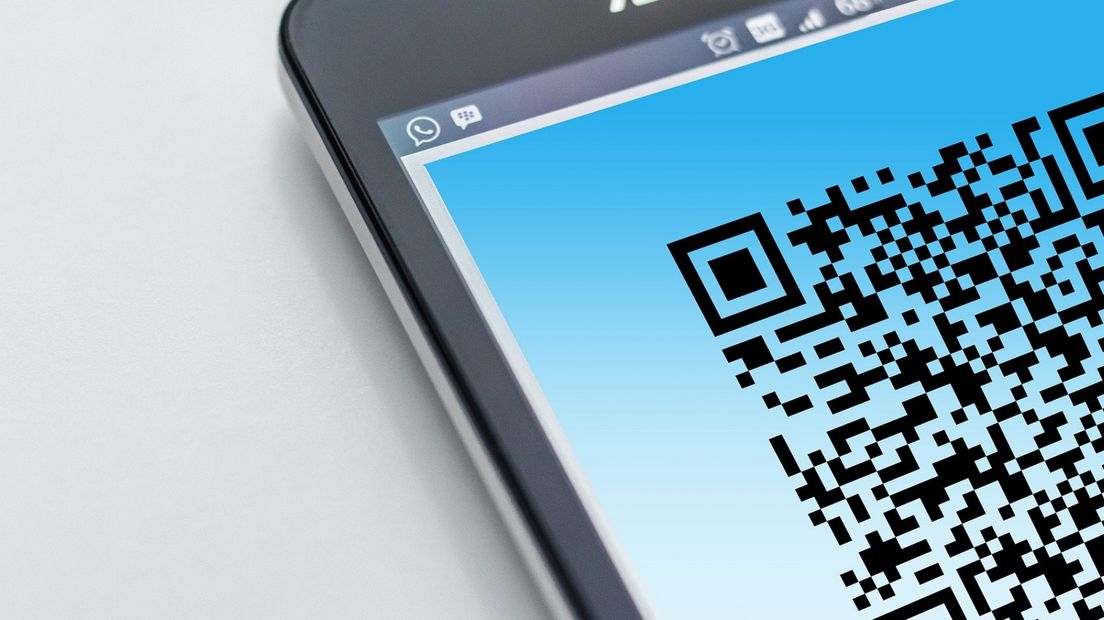 qr-code-gb3f6b6b60_1920