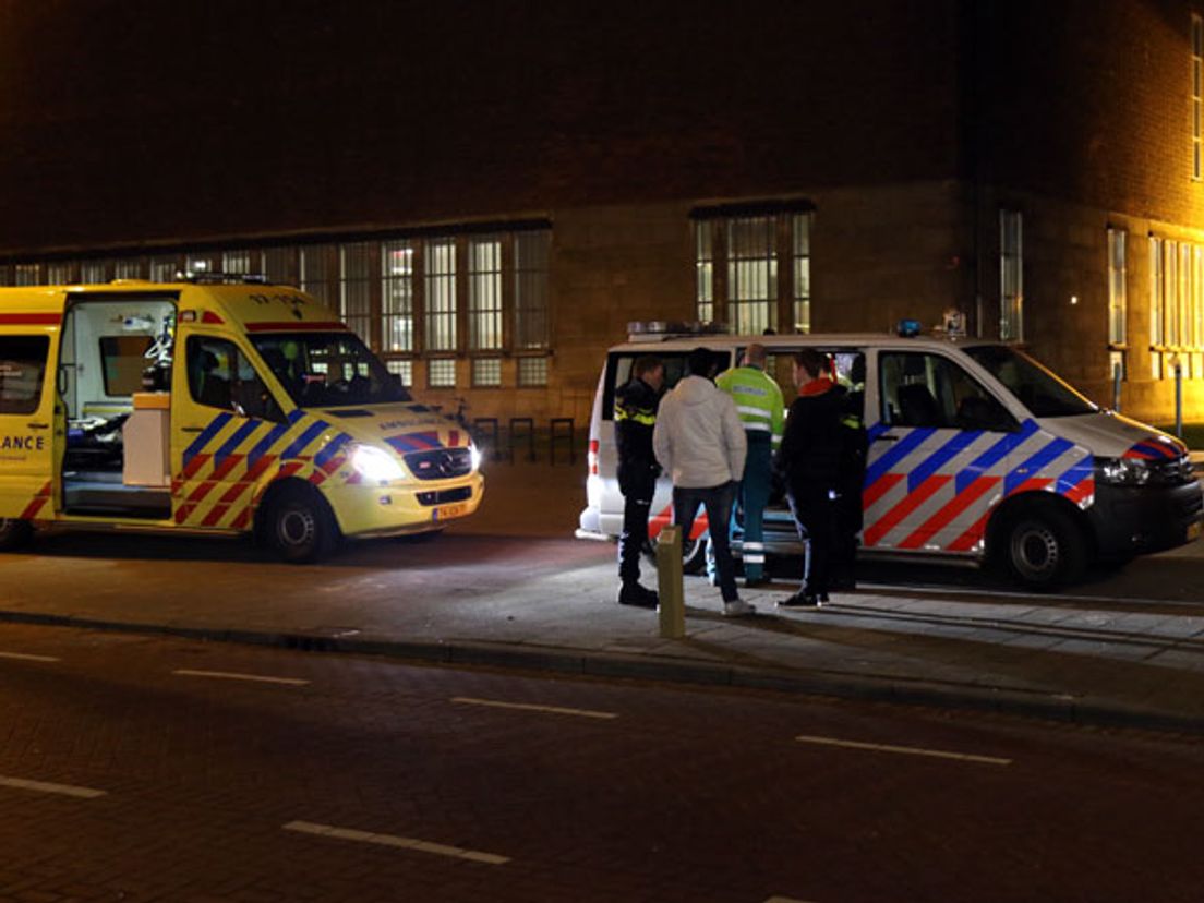 De politie doet onderzoek in het Museumpark