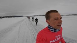 Stadjer rent Frozen Lake Marathon: 'Hele dag sneeuw, maar volbracht!'