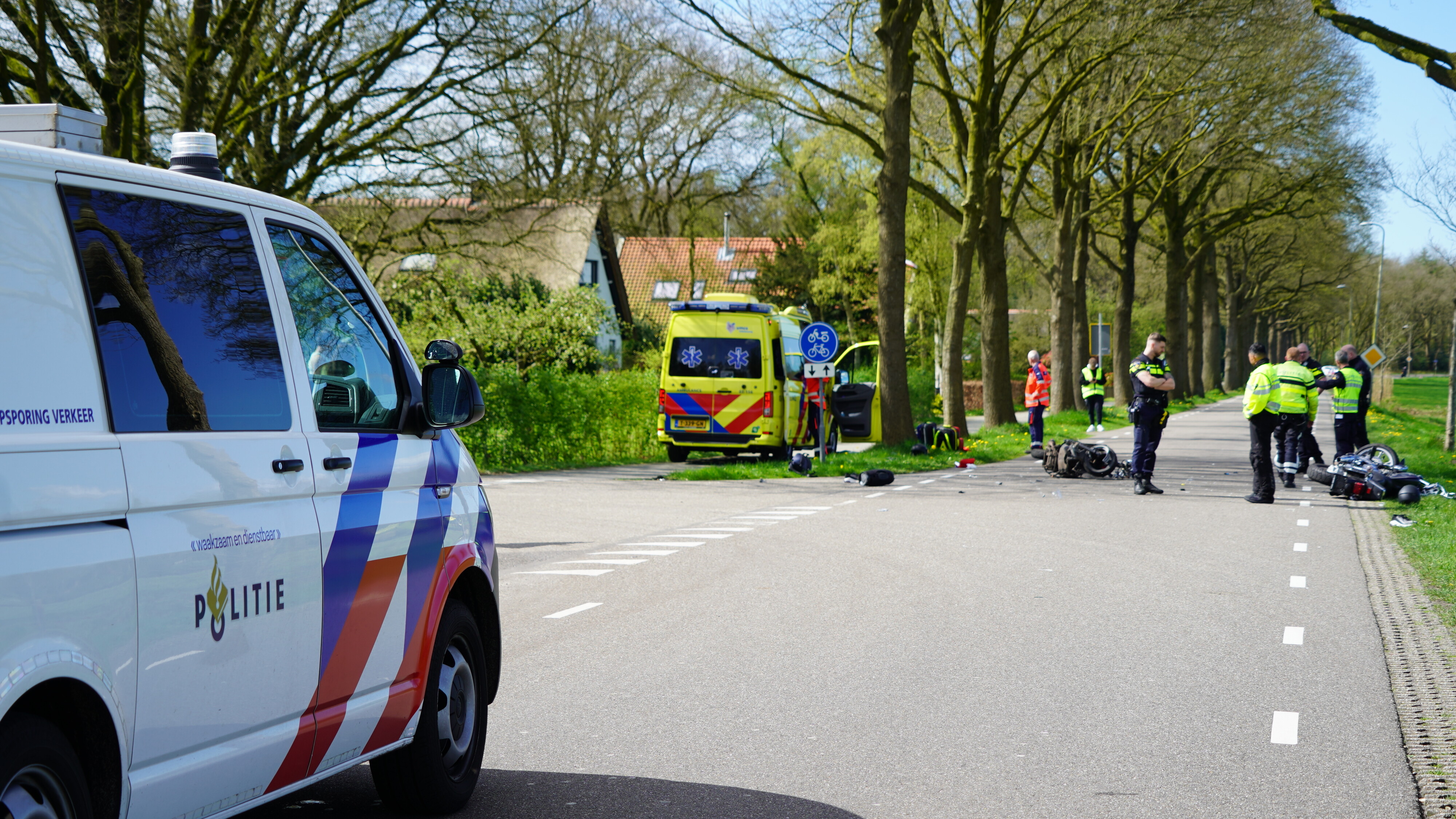 Twee Gewonden Door Motorongeluk In Veeningen - RTV Drenthe