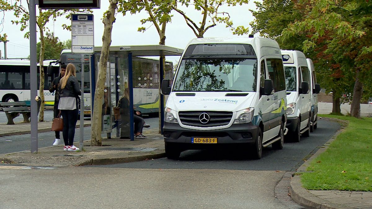 Met de bus naar Kattendijke voor een euro