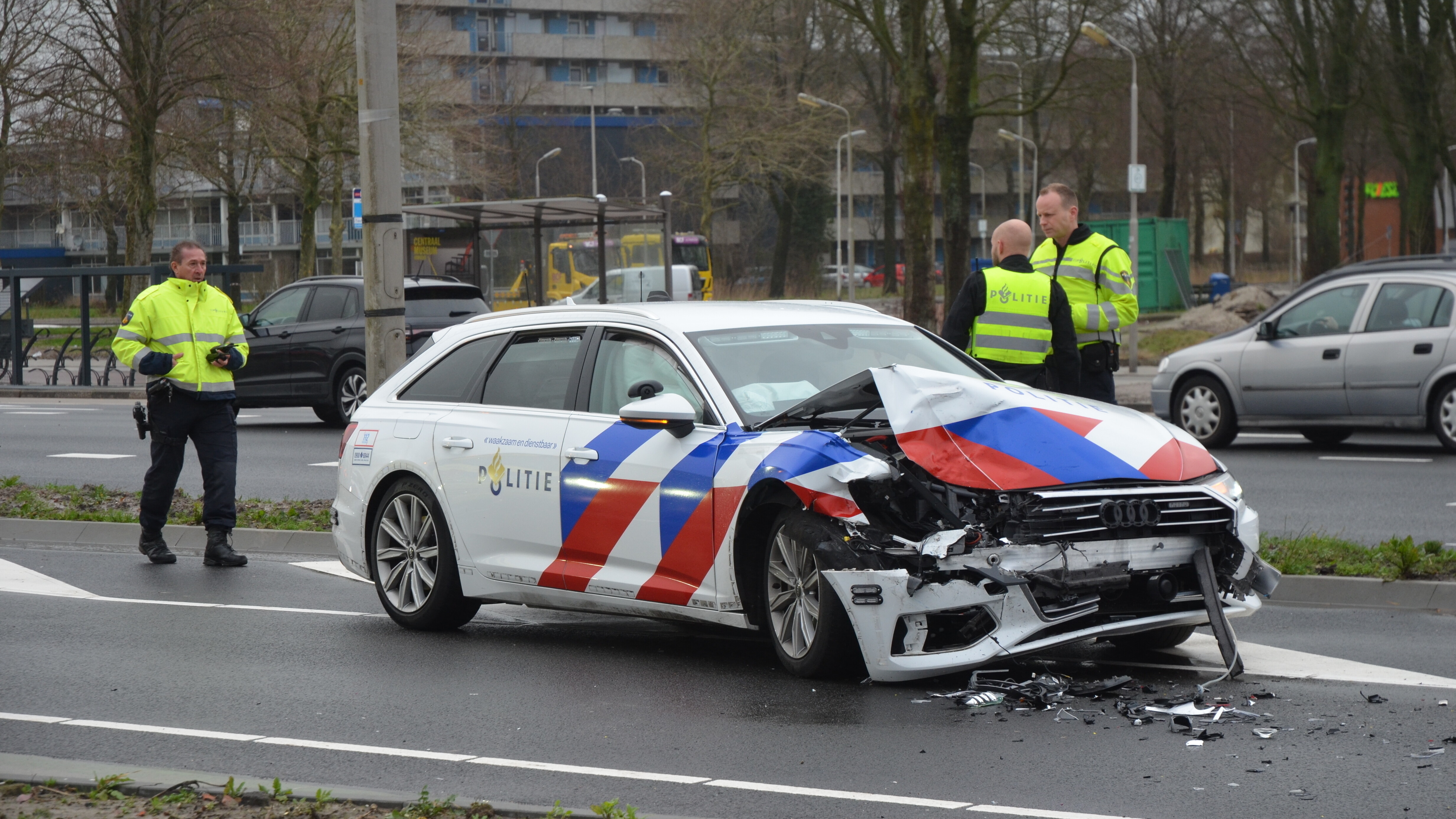 112-nieuws 3 Januari: Aanrijding Met 4 Auto's Bij Politie-achtervolging ...