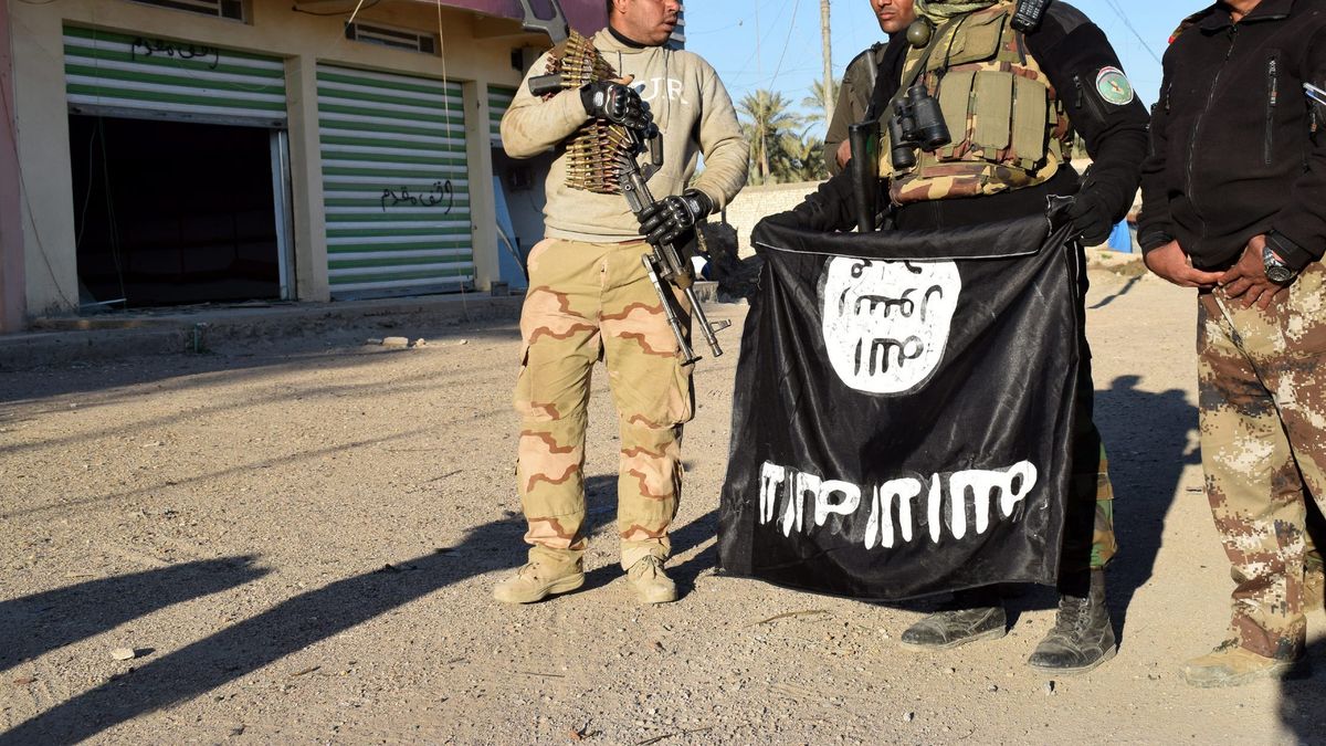 Scholier uit Deventer wilde meevechten met IS: cel en taakstraf voor terrorisme