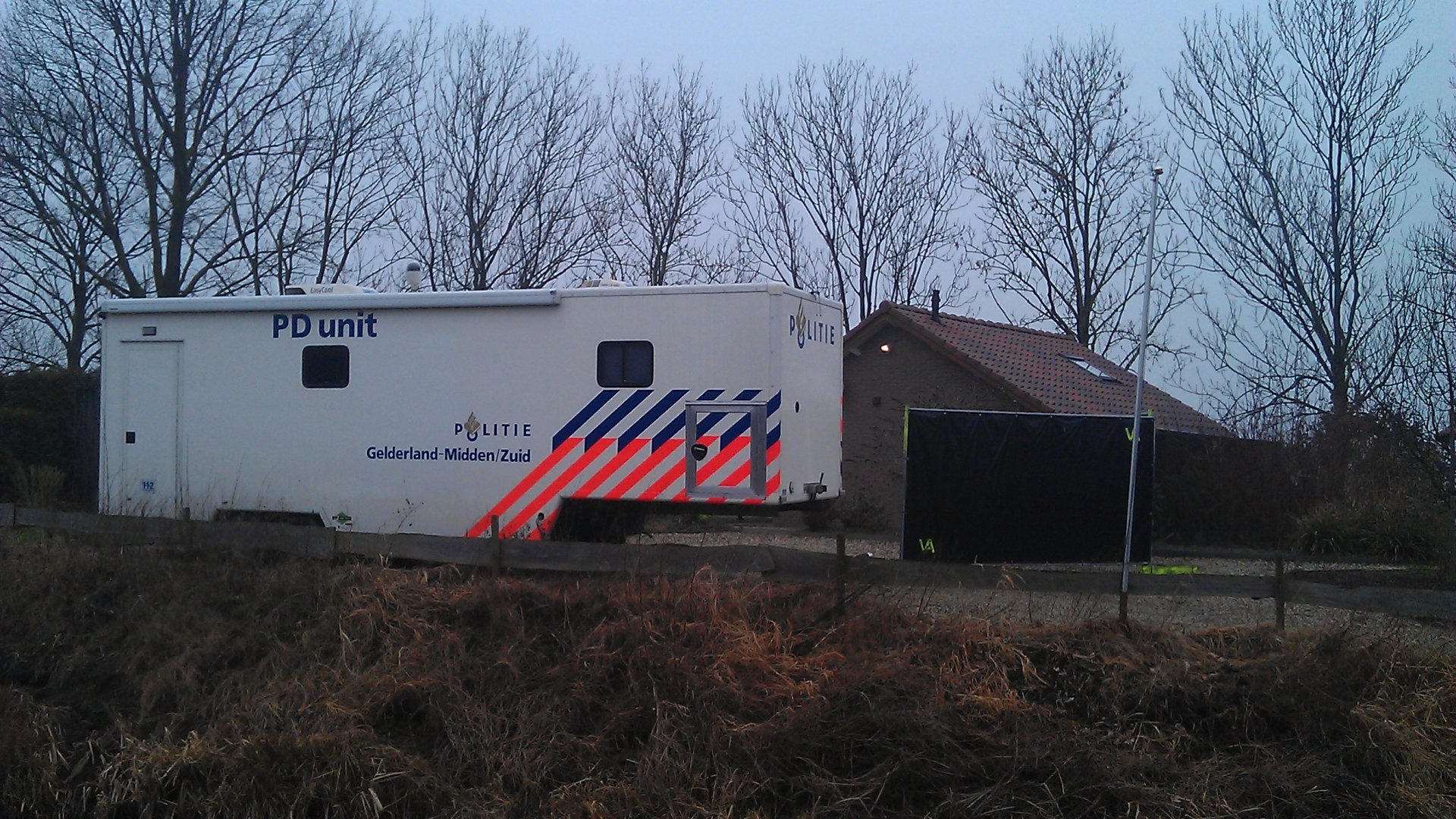 Politie Bevrijdt Ontvoerde Edenaar - Omroep Gelderland