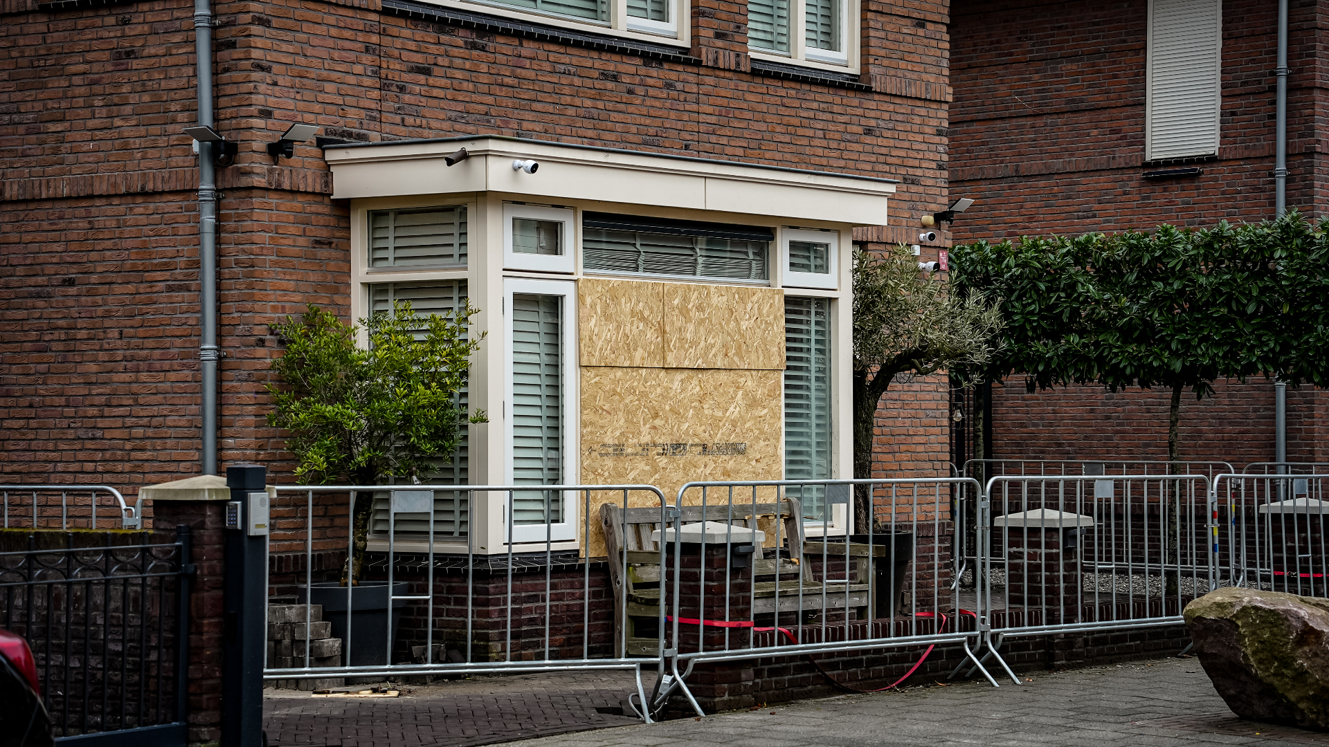 Burgemeester Vlaardingen Sluit Woning Loodgieter Voor Onbepaalde Tijd ...